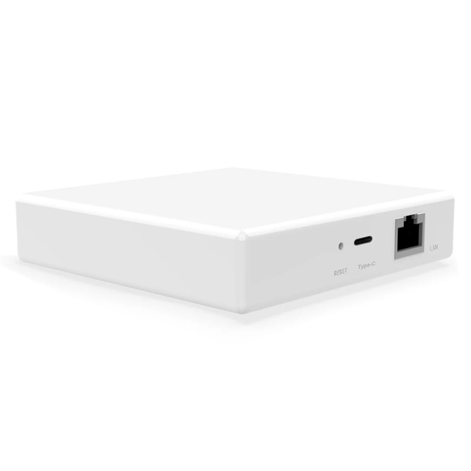 Multi-protocol wired Zigbee MOES hub with Matter support